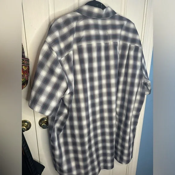Carhartt NWT Men’s Force Relaxed Fit Short Sleeve Button Front Plaid Shirt - Picture 11 of 14
